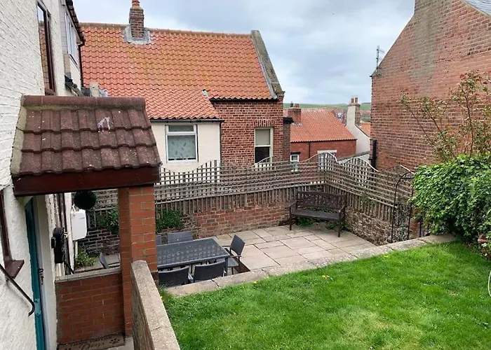 Award Winning Pet Friendly Paddock